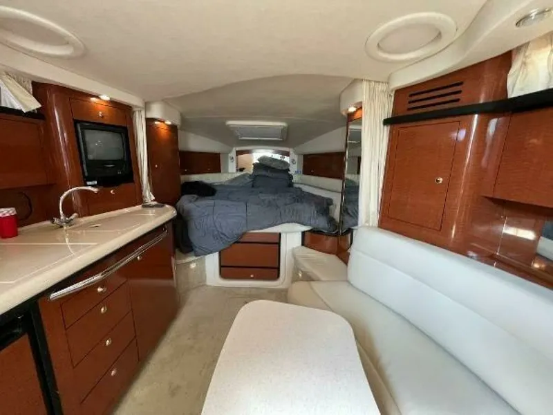 Slide: The Image of 2003 Sea Ray 340 Sundancer 34 - 7825542