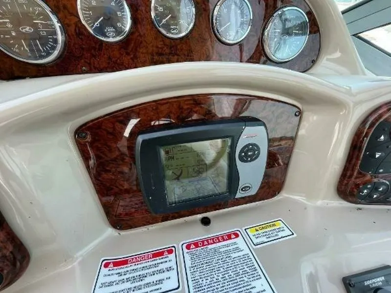 Slide: The Image of 2003 Sea Ray 340 Sundancer 34 - 7825533