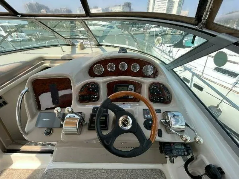 Slide: The Image of 2003 Sea Ray 340 Sundancer 34 - 7825538