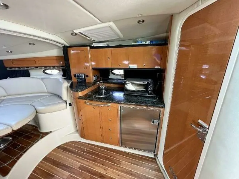 Slide: The Image of 2008 Chaparral 330 Signature 33 - 7825599