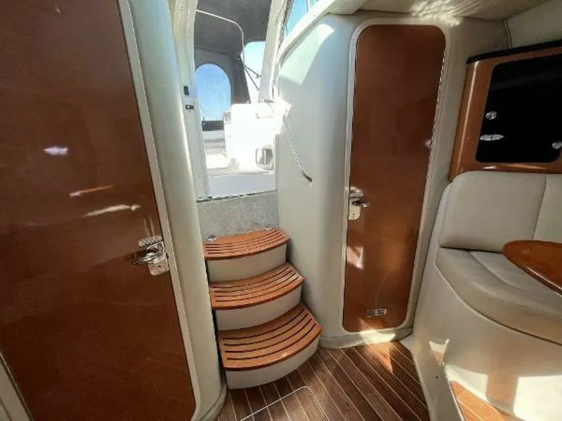Slide: The Image of 2008 Chaparral 330 Signature 33 - 7825602