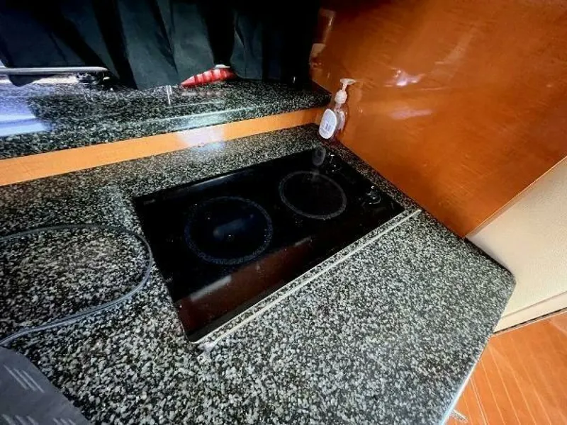 Slide: The Image of 2008 Chaparral 330 Signature 33 - 7825600