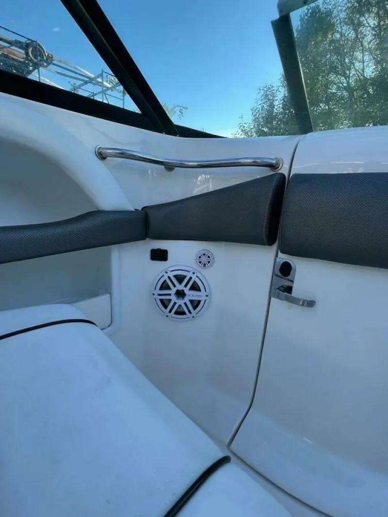 Slide: The Image of 2007 Sea Ray 290 SLX 29 - 7825653