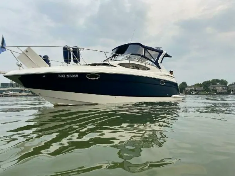 Slide: The Image of 2005 Regal 3060 Window Express 30 - 7825660