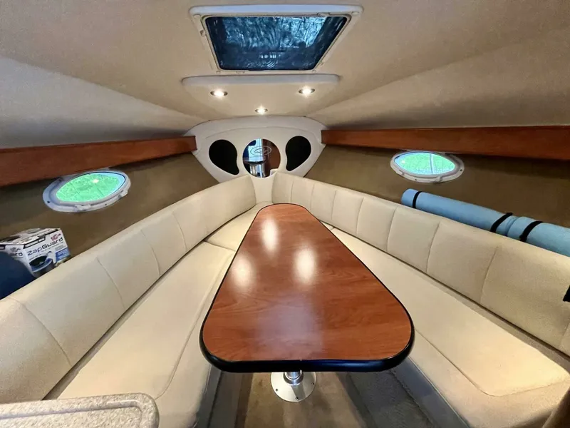Slide: The Image of 2009 Rinker 260 Express 26 - 7825849