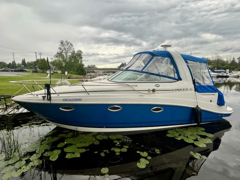 The Image of 2009 Rinker 260 Express 26 - 7825831