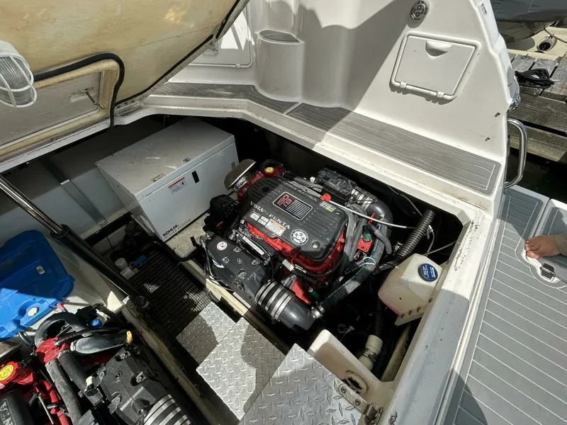 Slide: The Image of 2007 Regal 3760 Commodore 37 - 7825929