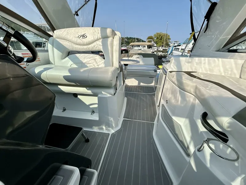 Slide: The Image of 2018 Monterey 295 Sport Yacht 29 - 7825976