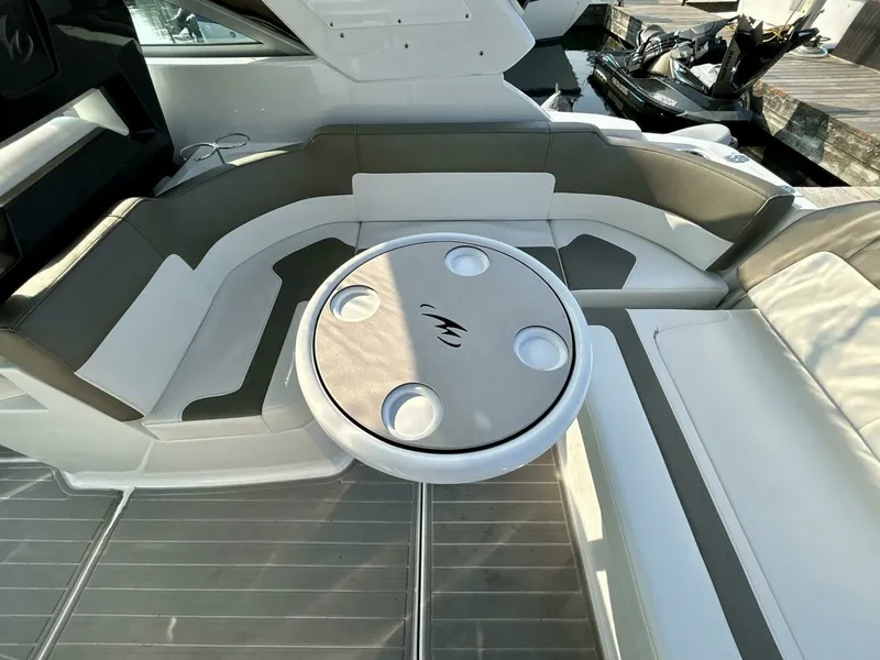 Slide: The Image of 2018 Monterey 295 Sport Yacht 29 - 7825962