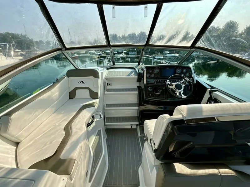 Slide: The Image of 2018 Monterey 295 Sport Yacht 29 - 7825954