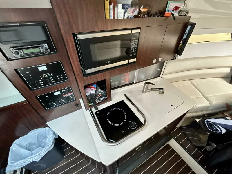 Slide: The Image of 2018 Monterey 295 Sport Yacht 29 - 7825971