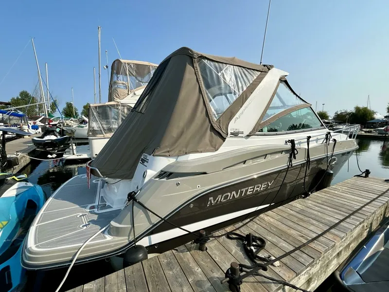 Slide: The Image of 2018 Monterey 295 Sport Yacht 29 - 7825938