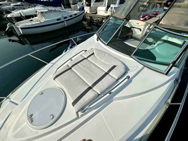 Slide: The Image of 2018 Monterey 295 Sport Yacht 29 - 7825943