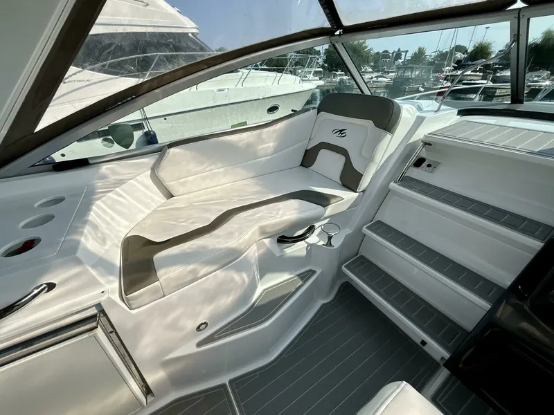 Slide: The Image of 2018 Monterey 295 Sport Yacht 29 - 7825957