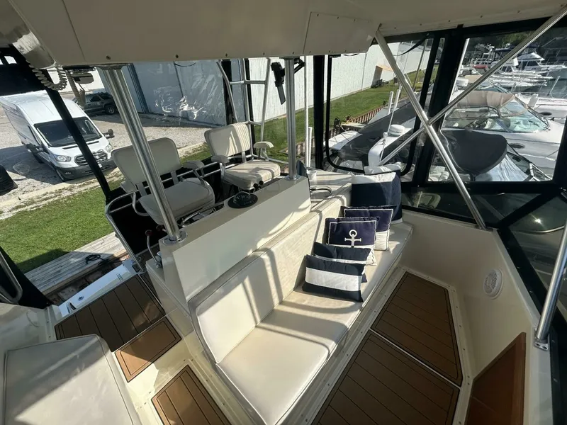 Slide: The Image of 1986 Viking Boats 35 Convertible 35 - 7826003