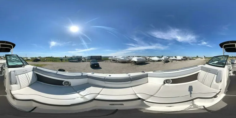 Slide: The Image of 2016 Sea Ray 270 Sundeck 27 - 7826093