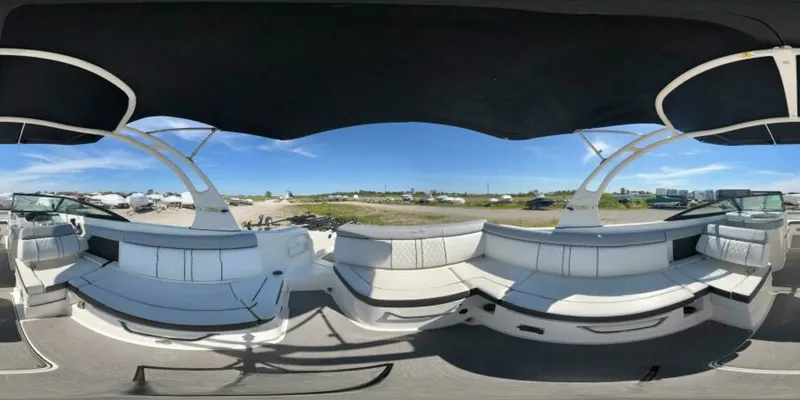 Slide: The Image of 2016 Sea Ray 270 Sundeck 27 - 7826094