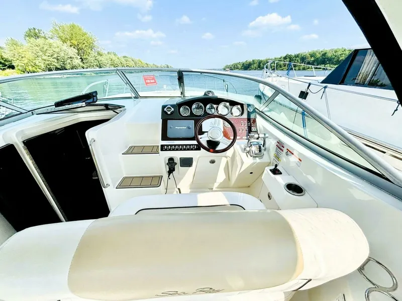 Slide: The Image of 2010 Sea Ray 310 SUNDANCER 31 - 7826181