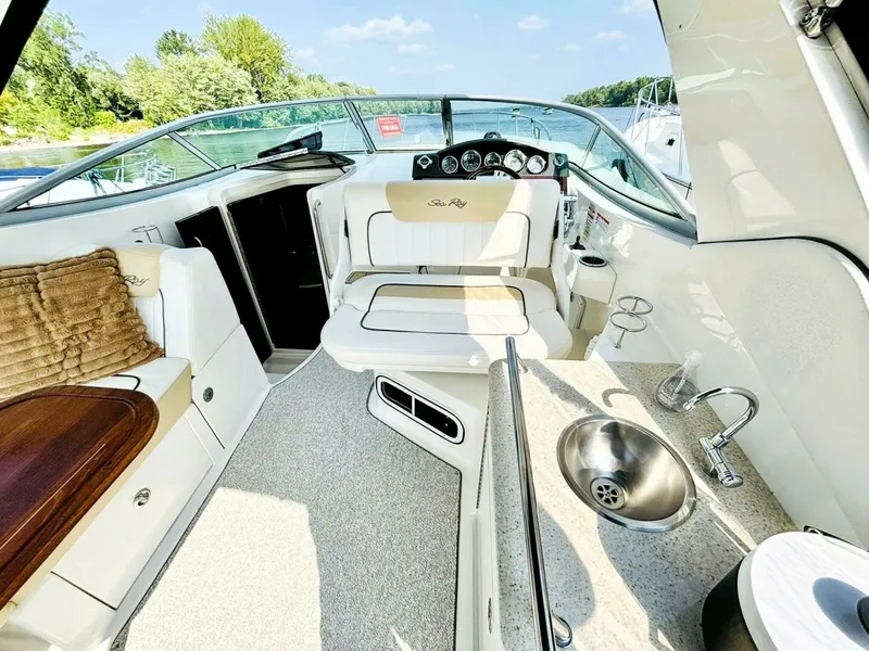 Slide: The Image of 2010 Sea Ray 310 SUNDANCER 31 - 7826175