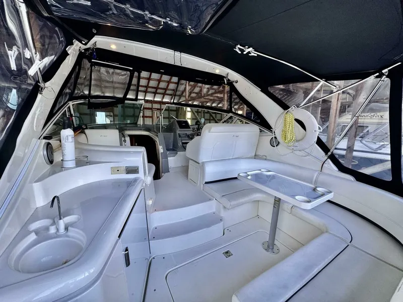 Slide: The Image of 2006 Cruisers Yachts 340 Express 34 - 7826241