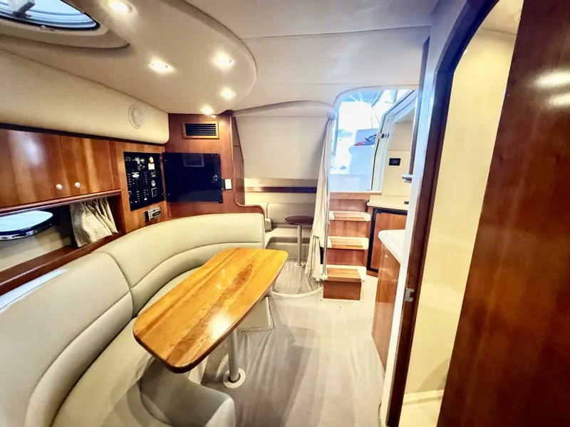 Slide: The Image of 2006 Cruisers Yachts 340 Express 34 - 7826269