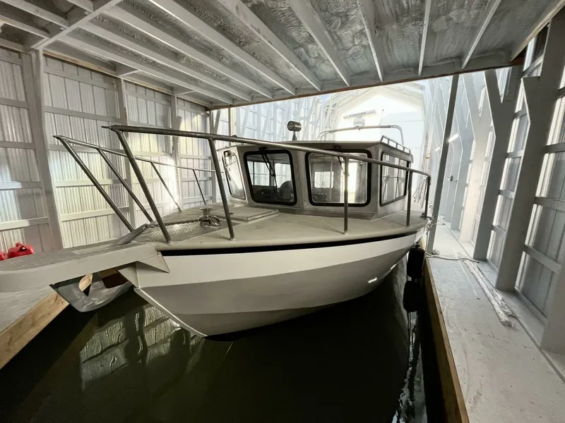 Slide: The Image of 1990 Aluminum Cruiser Custom 50 50 - 7826349