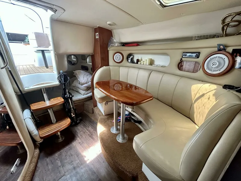 Slide: The Image of 2003 Rinker 310 Fiesta Vee 31 - 7826480