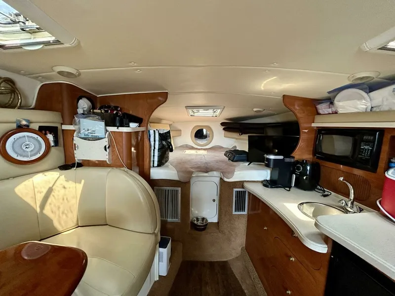 Slide: The Image of 2003 Rinker 310 Fiesta Vee 31 - 7826477