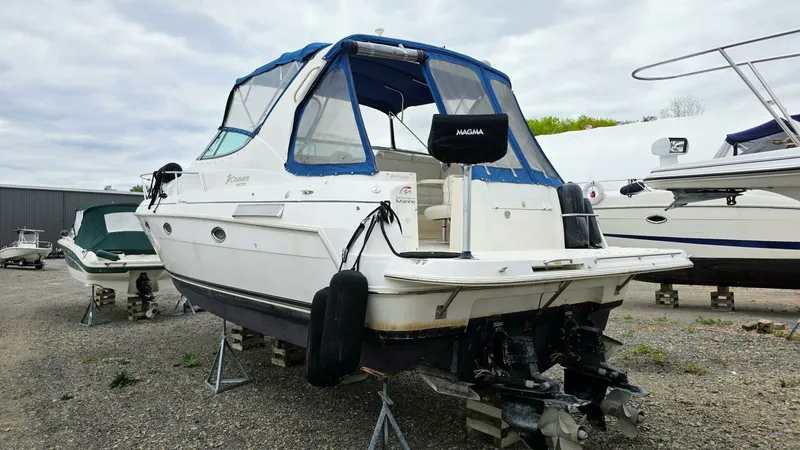 Slide: The Image of 1999 Cruisers Yachts 3375 Esprit 33 - 7826488