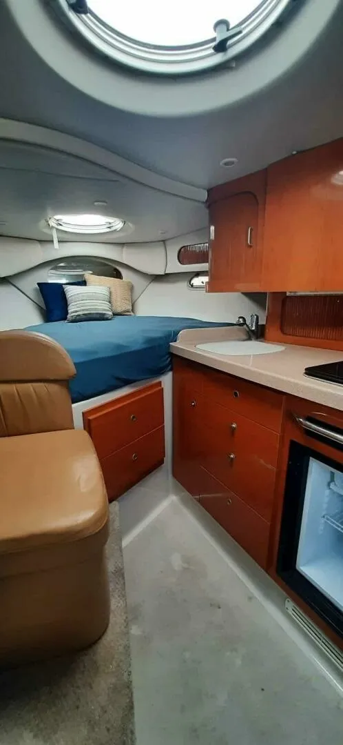 Slide: The Image of 2000 Four Winns 298 Vista 29 - 7826580