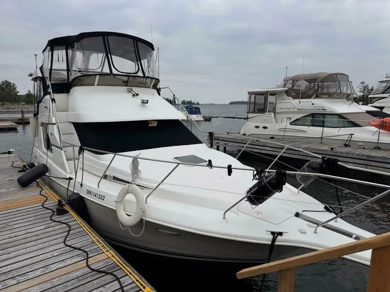 Slide: The Image of 1997 Silverton 352 Motor Yacht 35 - 7826604