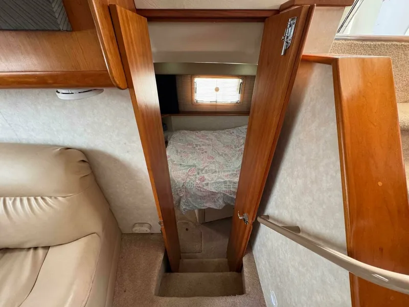 Slide: The Image of 1997 Silverton 352 Motor Yacht 35 - 7826639