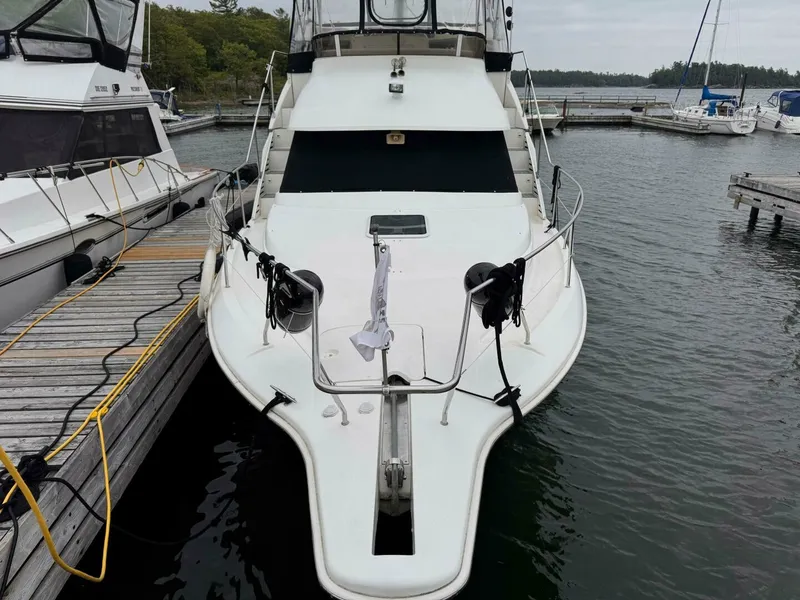 Slide: The Image of 1997 Silverton 352 Motor Yacht 35 - 7826603
