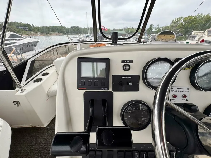 Slide: The Image of 1997 Silverton 352 Motor Yacht 35 - 7826615