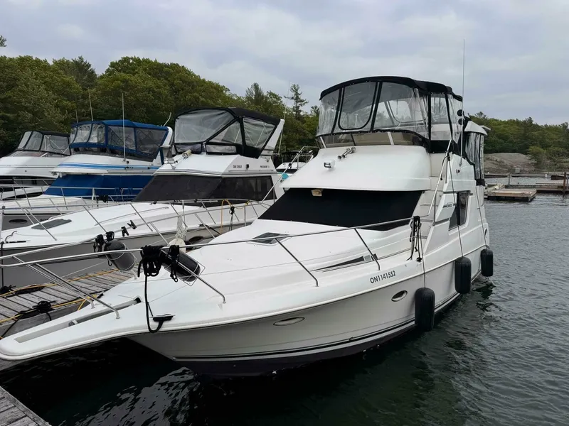 Slide: The Image of 1997 Silverton 352 Motor Yacht 35 - 7826602