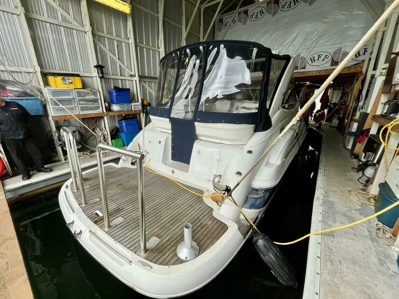 Slide: The Image of 2006 Doral 330SE 33 - 7826693