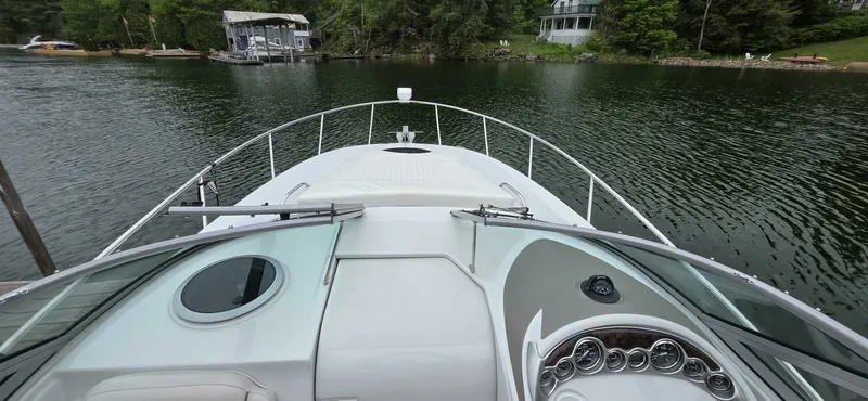 Slide: The Image of 2005 Crownline 250CR 25 - 7826784