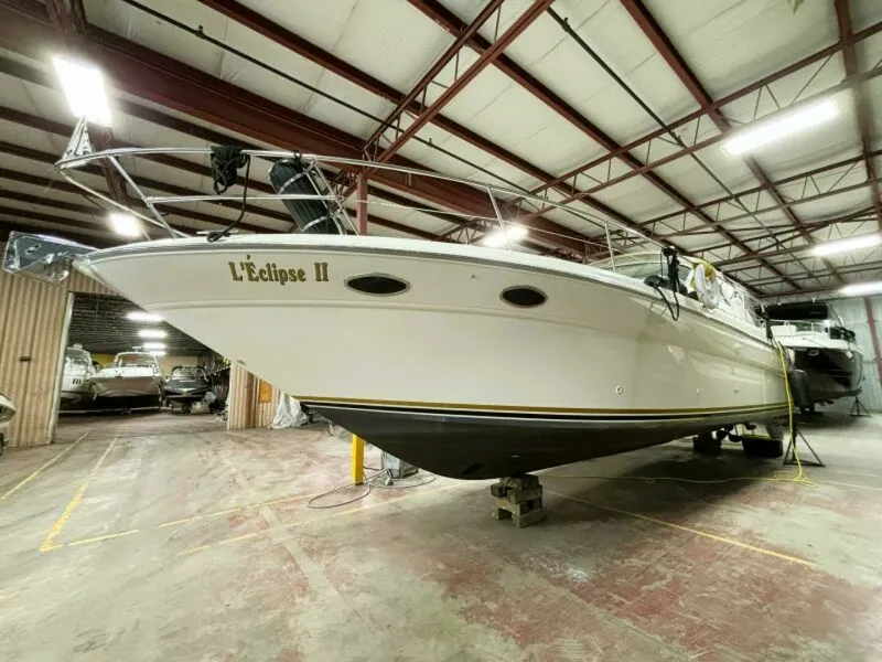Slide: The Image of 1995 Sea Ray 370 Sundancer 37 - 7826963