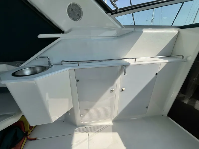 Slide: The Image of 1995 Wellcraft 3600 Martinique 36 - 7826997