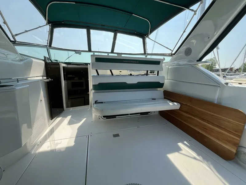 Slide: The Image of 1995 Wellcraft 3600 Martinique 36 - 7826995