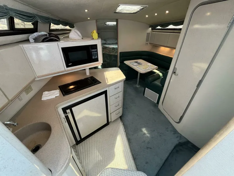 Slide: The Image of 1995 Wellcraft 3600 Martinique 36 - 7827015