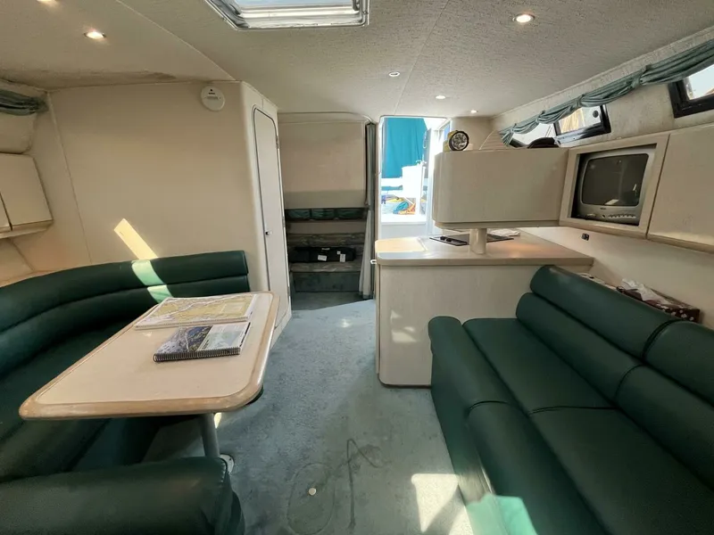 Slide: The Image of 1995 Wellcraft 3600 Martinique 36 - 7827021