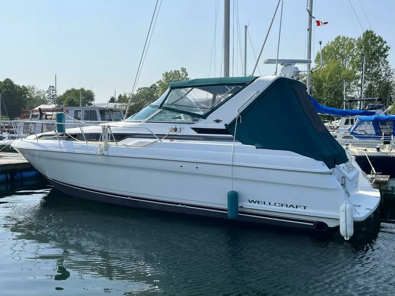 Slide: The Image of 1995 Wellcraft 3600 Martinique 36 - 7826991