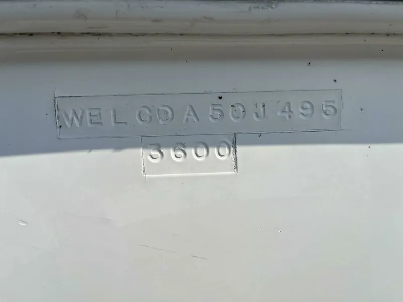 Slide: The Image of 1995 Wellcraft 3600 Martinique 36 - 7827028