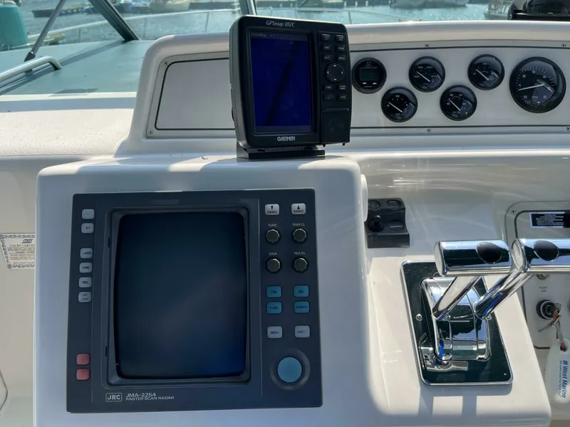 Slide: The Image of 1995 Wellcraft 3600 Martinique 36 - 7827004