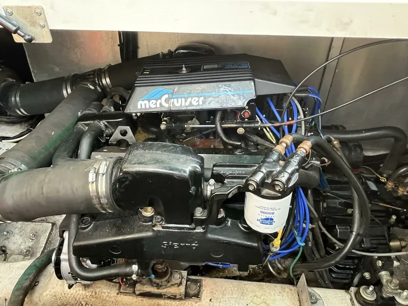 Slide: The Image of 1995 Wellcraft 3600 Martinique 36 - 7827035