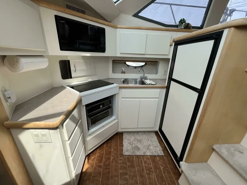 Slide: The Image of 1996 Carver 370 Aft Cabin 37 - 7827682