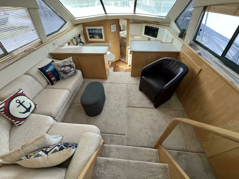 Slide: The Image of 1996 Carver 370 Aft Cabin 37 - 7827677