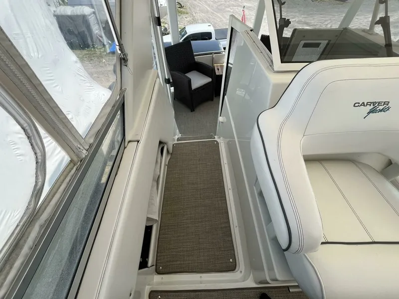 Slide: The Image of 1996 Carver 370 Aft Cabin 37 - 7827674