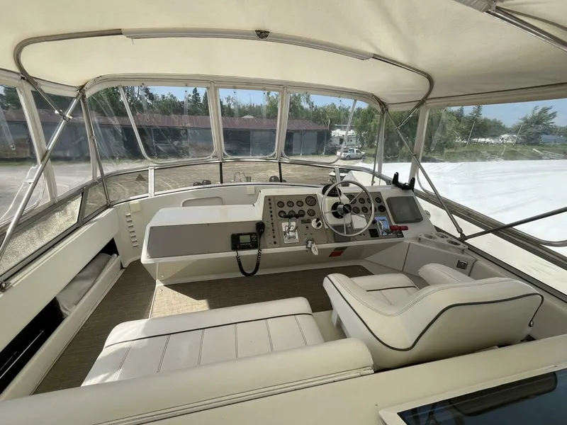 Slide: The Image of 1996 Carver 370 Aft Cabin 37 - 7827660